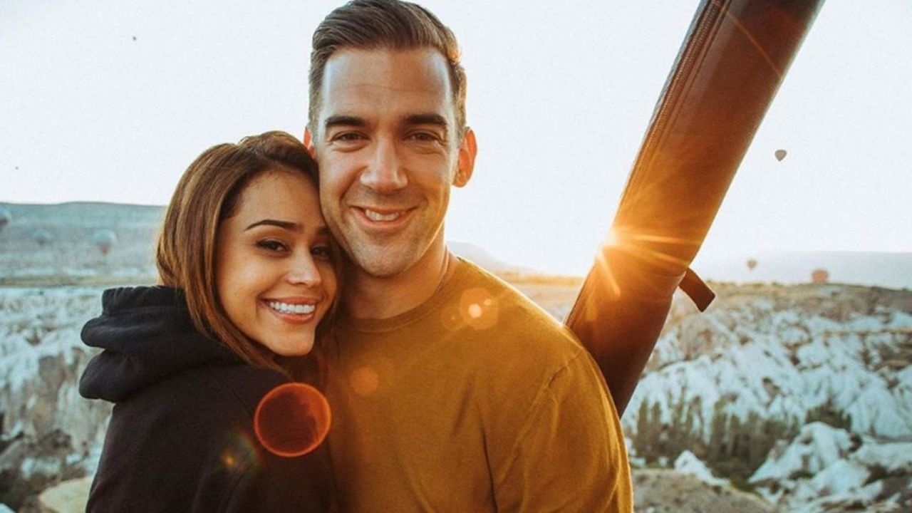 ¿Se acaba el amor? Yanet García regaña a su novio: “Pobre no sabe ni que onda”