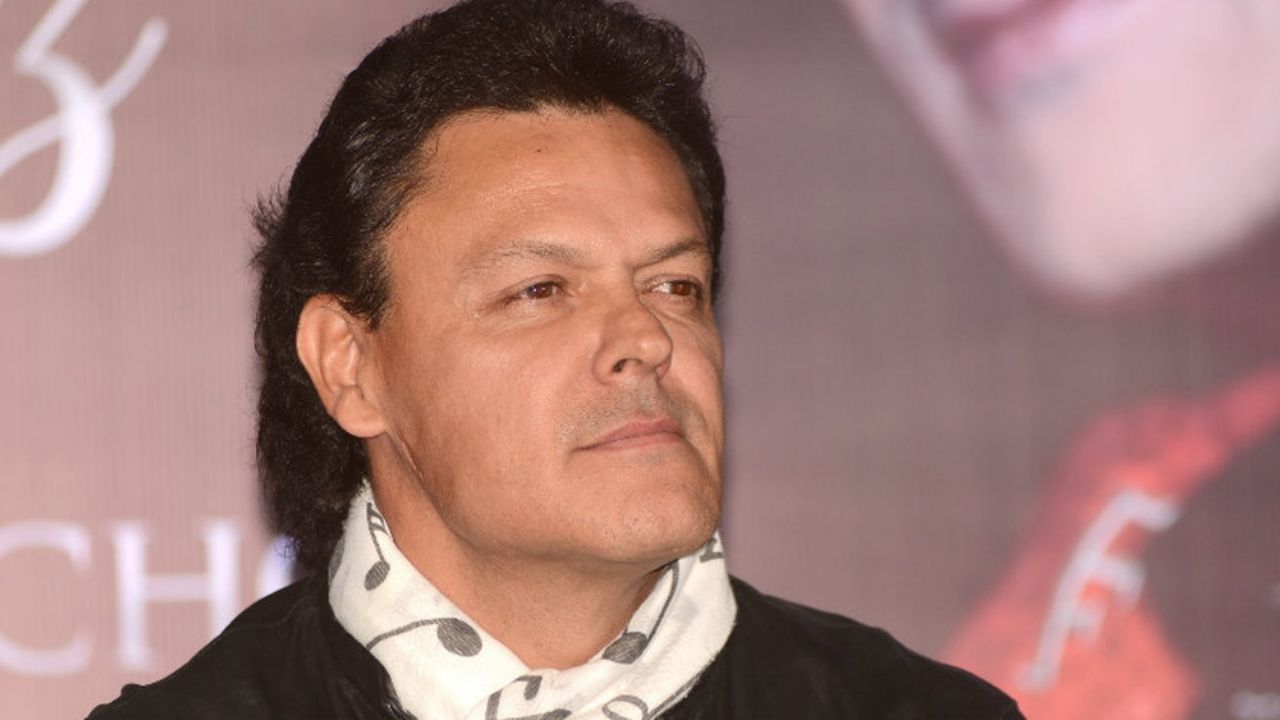 Pedrito Fernández reaparece en la pantalla de Televisa y lo destrozan con memes