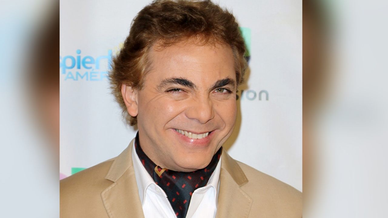 Cristian Castro se une a TikTok y muestra su lado más cómico