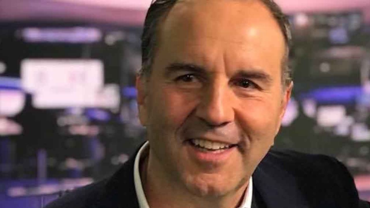 “Mucho agradecimiento”: Esteban Arce es dado alta tras padecer coronavirus