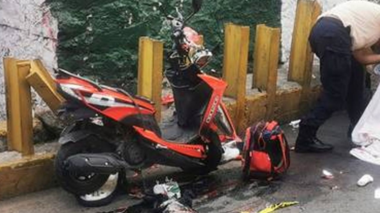 Choca familia completa en moto y mueren madre e hijo en Edomex
