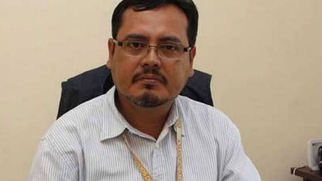 Despiden a funcionario con coronavirus que escupió a médicos y enfermeras