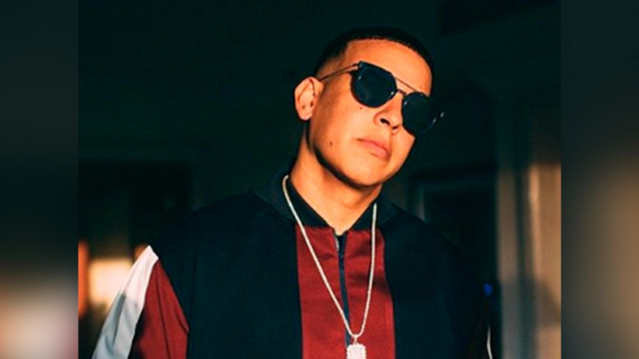 Daddy Yankee ‘revienta’ Instagram con video de su nuevo ‘look’ al estilo de ‘Rompe’