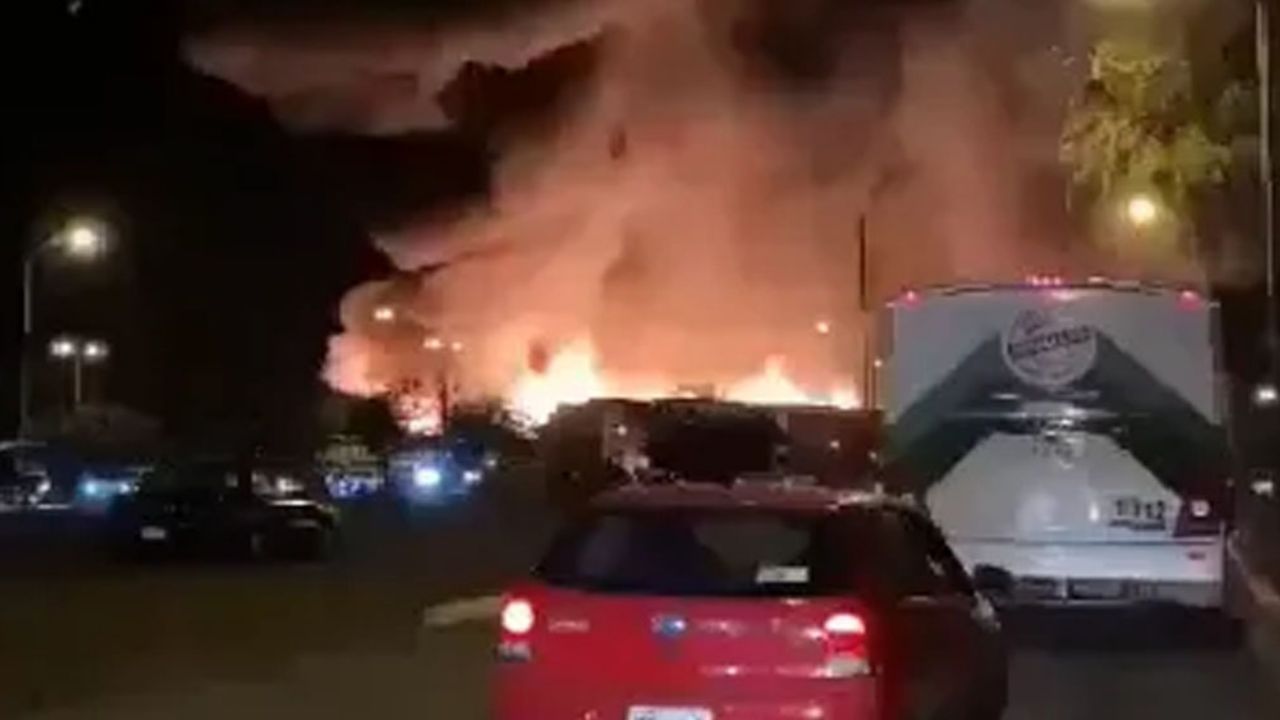 VIDEO: Explota coche bomba cerca de filtro de seguridad en Celaya