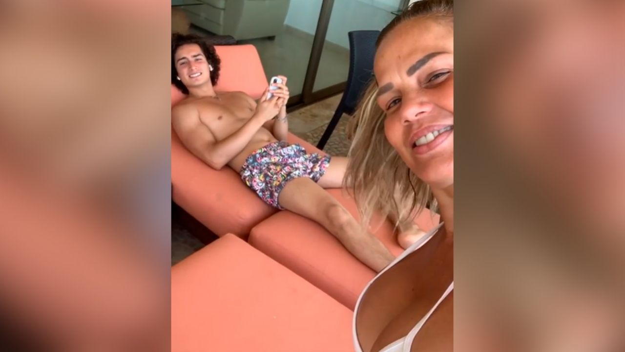 “Como ching…”: Emilio, hijo de Niurka ‘explota’ contra sus molestas grabaciones