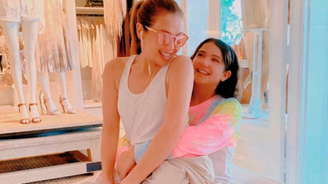 ¡Idéntica a su mamá! Así de grande y bella está Sabrina Sakaë, la hija Thalía