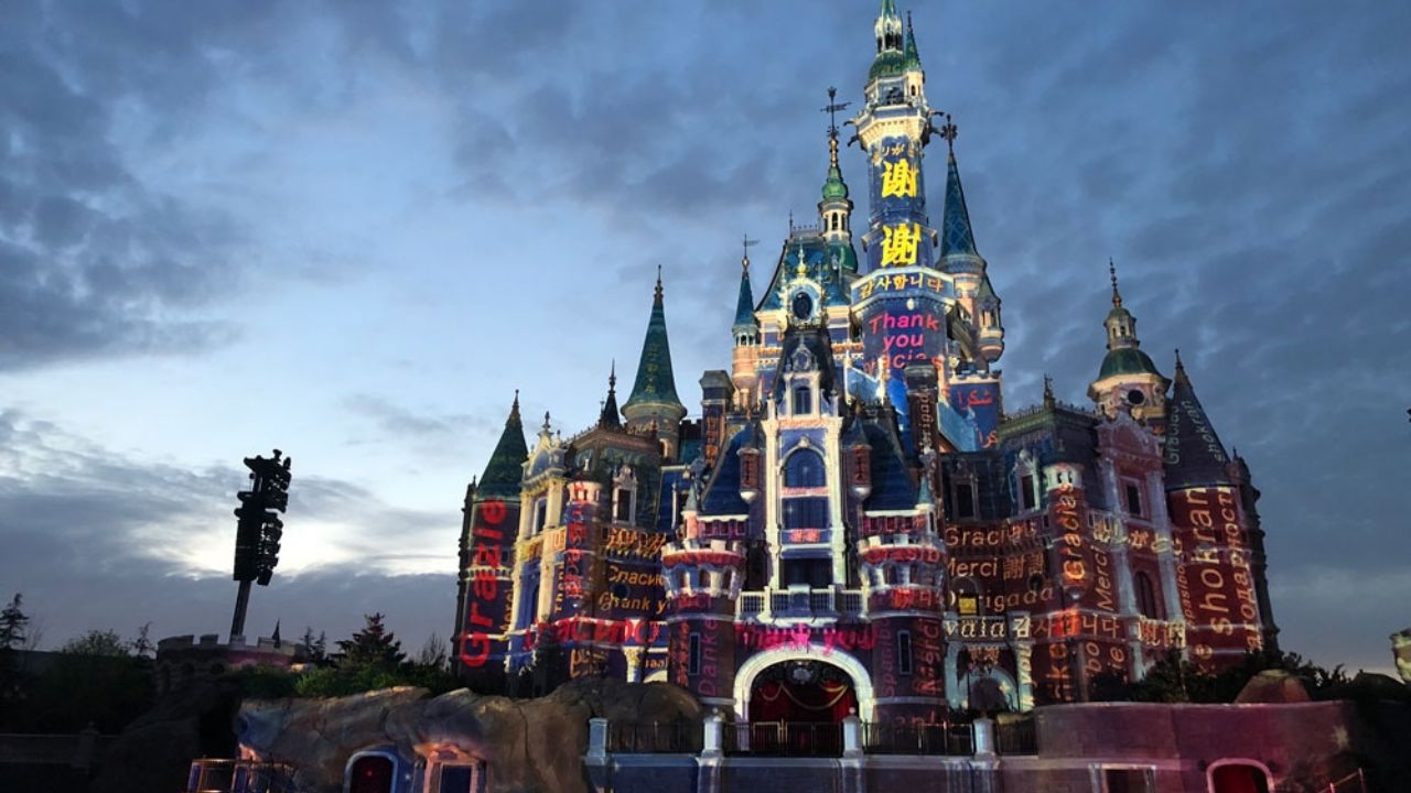 FOTOS: Disney conmueve a doctores que combaten el Covid-19 con esta sorpresa