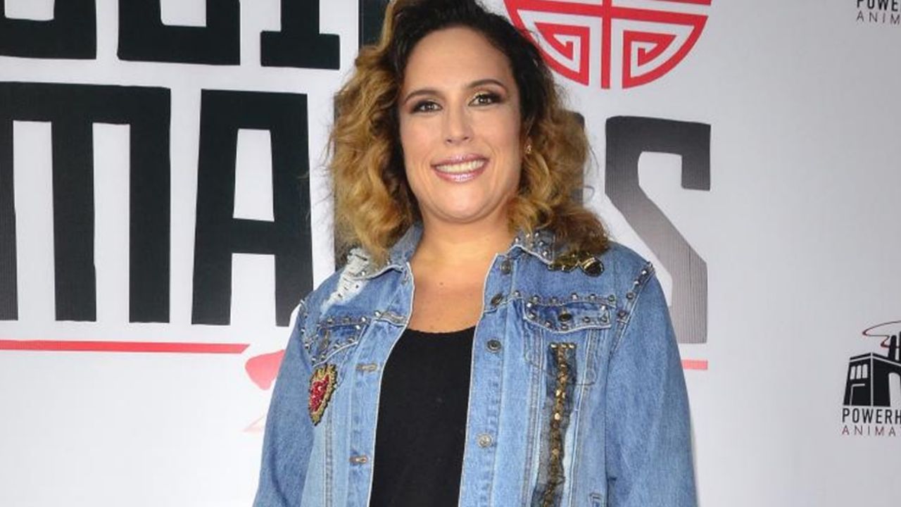 Fans estallan contra Angélica Vale por pedir ayuda para actores en Broadway