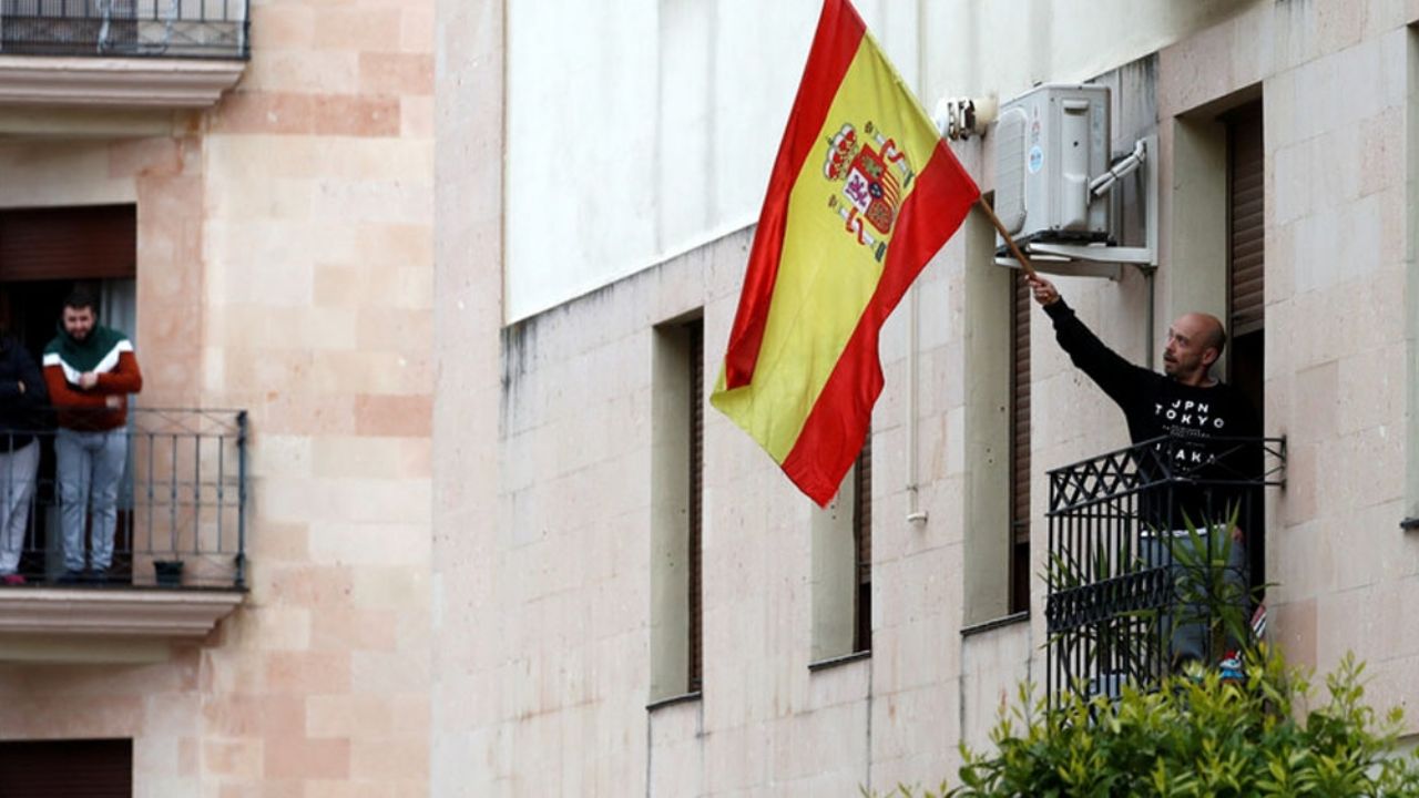 España: Estragos por Covid-19 disminuyen; registra su cifra más baja de decesos