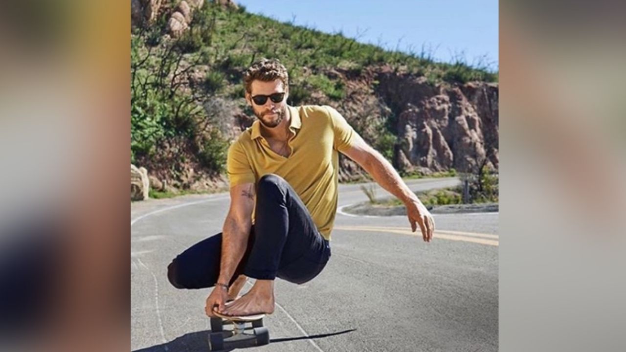 Desde la cama y sin ropa, Liam Hemsworth sube la temperatura en redes