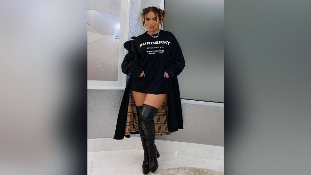 “Qué bonita te ves al limpiar”: Karol G se convierte en la nueva Esperancita