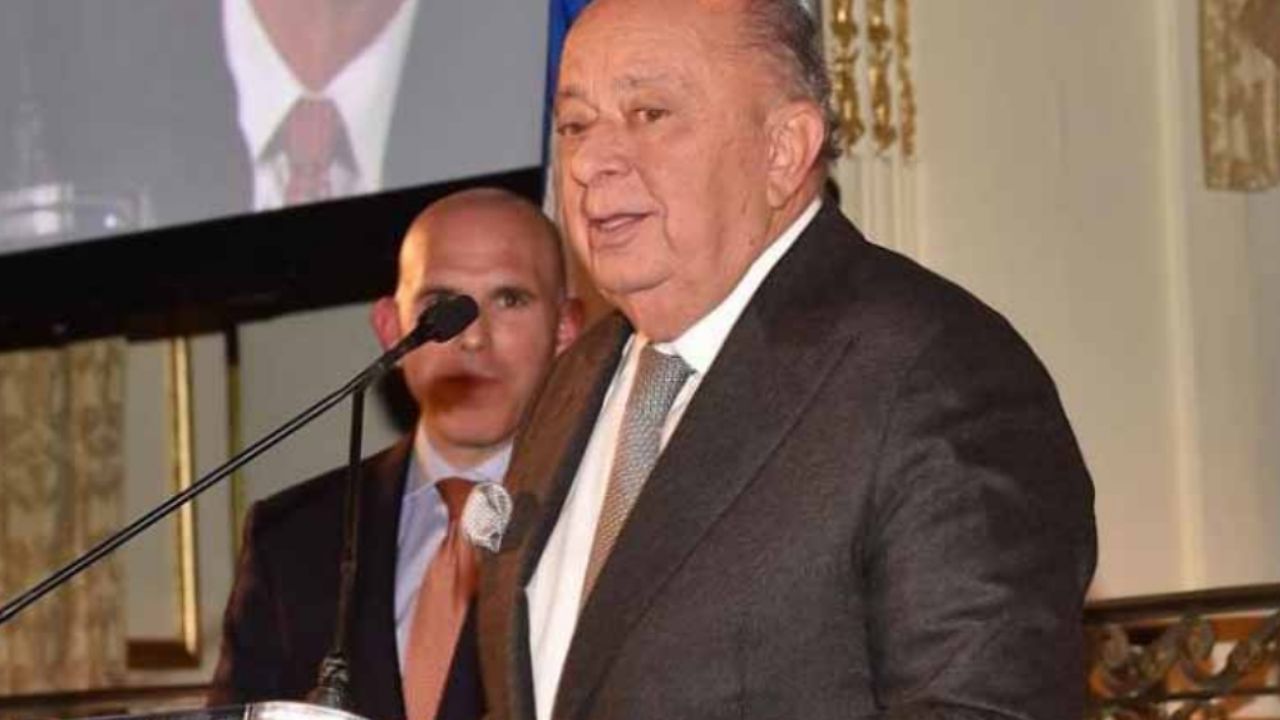 Muere Stanley Chera por Covid-19, empresario e íntimo amigo de Trump