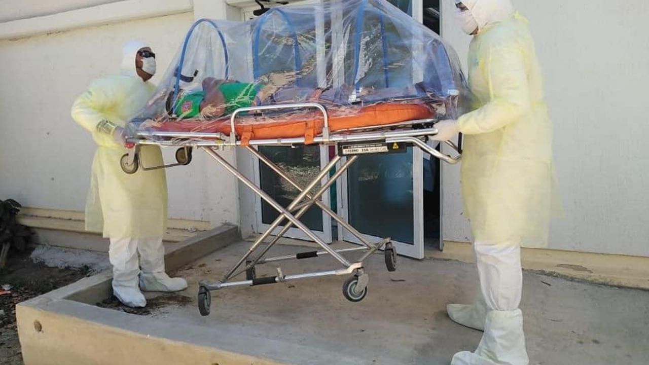 Hospital de Álamos y Protección Civil realizan simulacro de atención por Covid-19