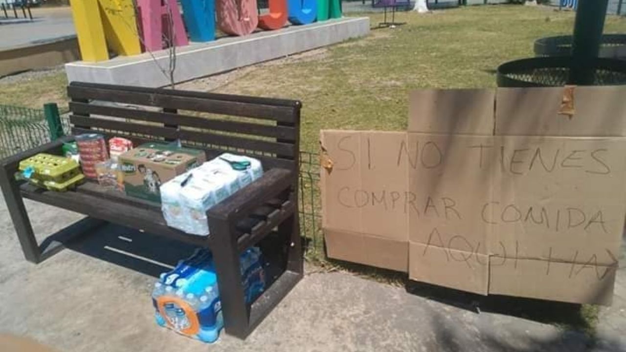 Navojoense dona productos a personas que no tengan para comprar comida