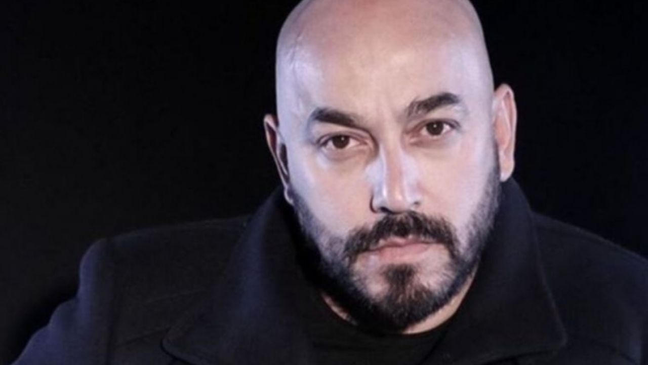 VIDEO: Lupillo Rivera pide a su celular que le brinde ayuda y le pasa estó