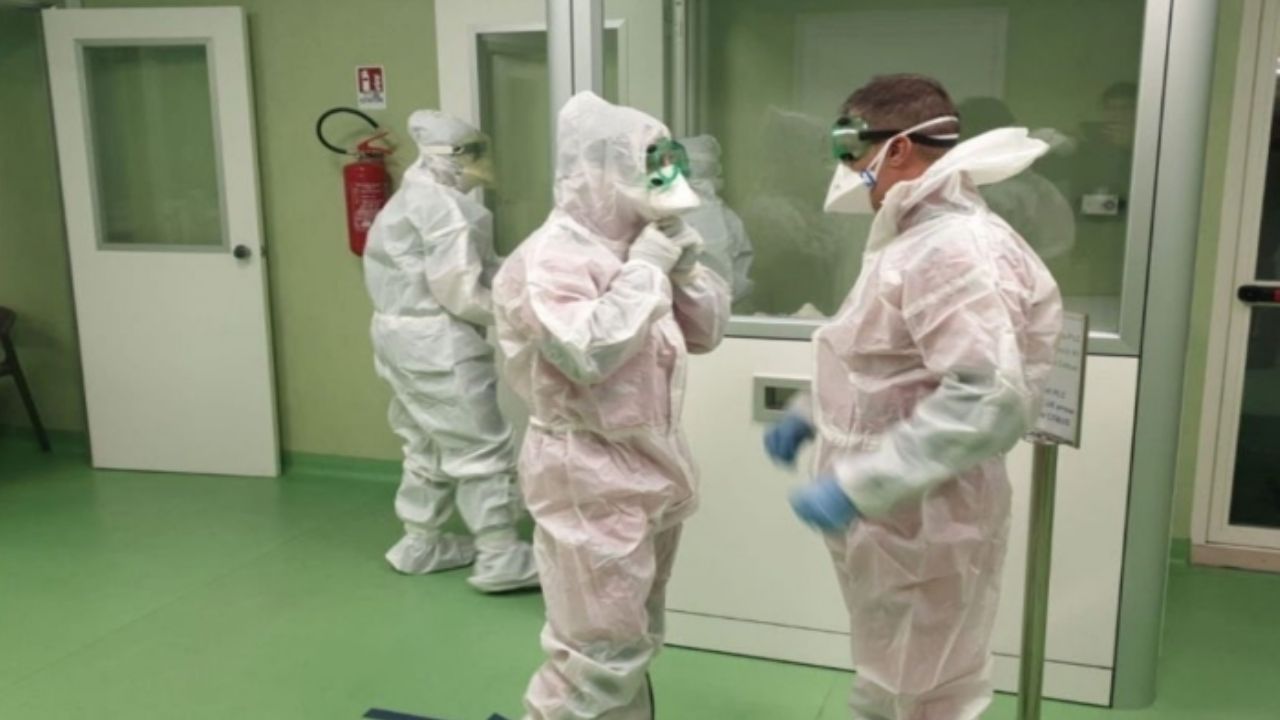 Brasil supera los 28 mil casos de Covid-19 tras sumar 3 mil 058 en 24 horas