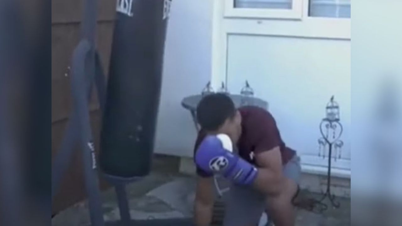 VIDEO: Campeón de Boxeo casi se noquea a sí mismo al entrenar durante la cuarentena