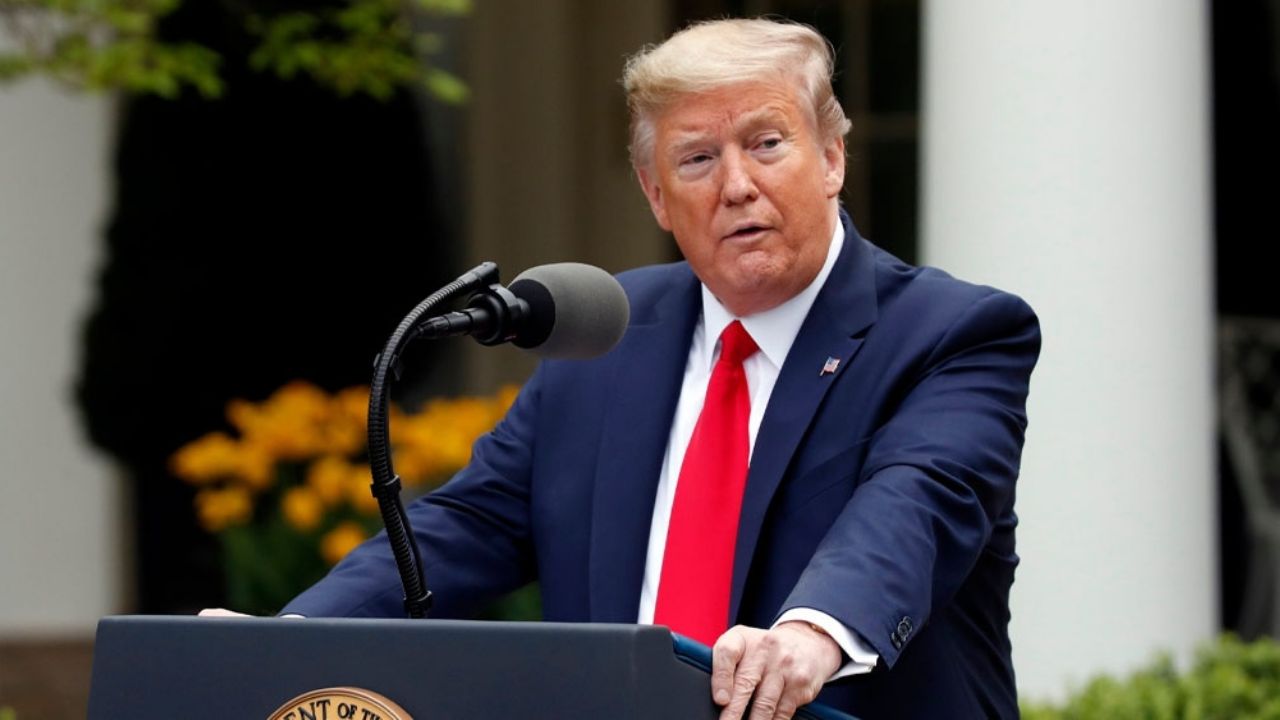 Trump asegura que EU “ya superó el pico” de nuevos casos de coronavirus