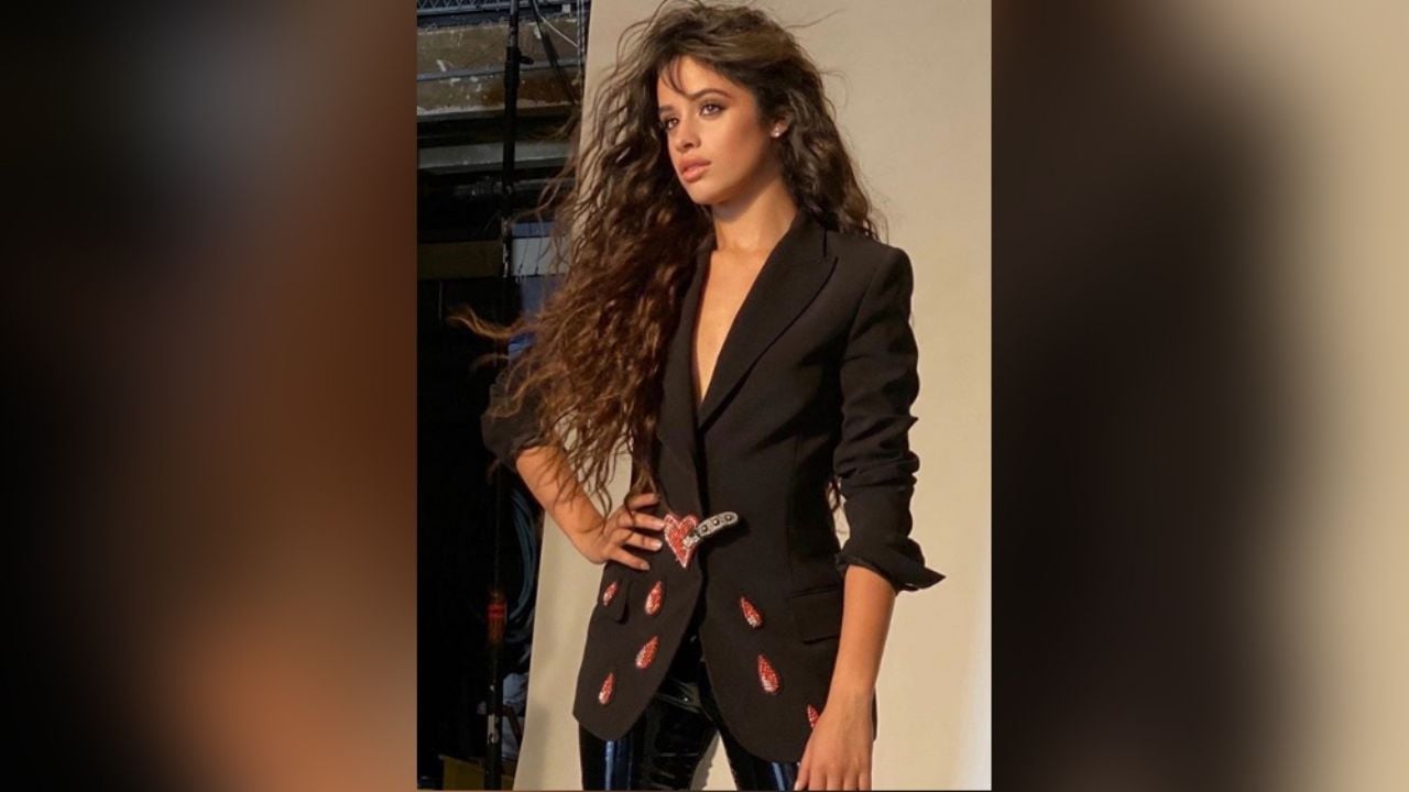Camila Cabello demuestra su talento para el baloncesto: “Llámame NBA”