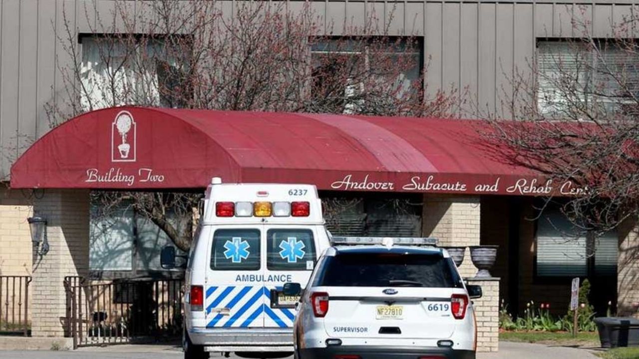 Hallan 17 cuerpos en asilo de ancianos ‘azotado’ por contagios de Covid-19