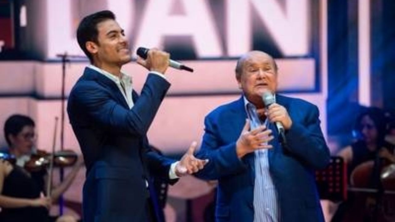 ¡Increíble! Carlos Rivera canta ‘Esa Pared’ en dueto con el gran Leo Dan