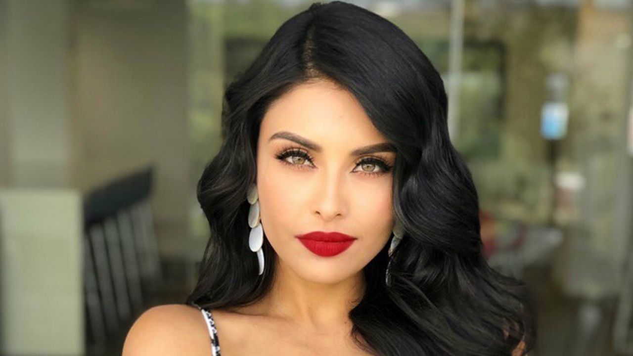 Kristal Silva, conductora de ‘Venga la Alegría’, posa en bikini y cautiva a fans