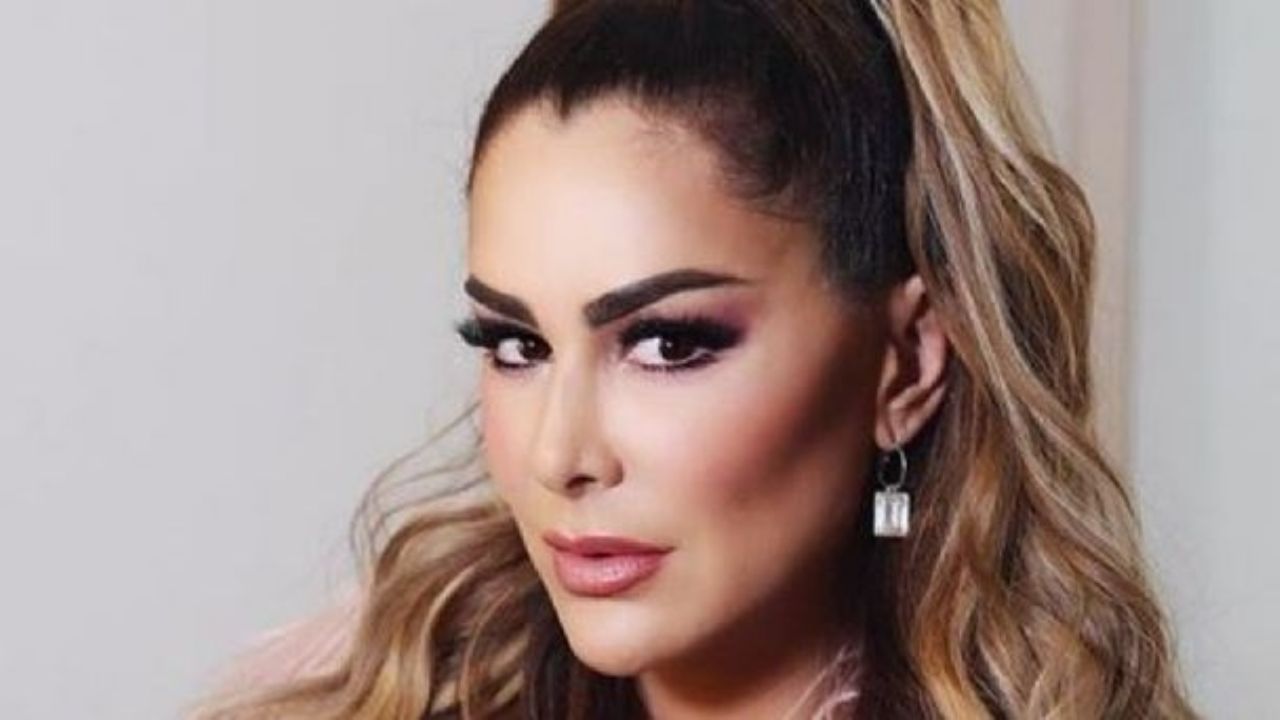 Ninel Conde levanta sospechas de un nuevo romance por esta fotografía