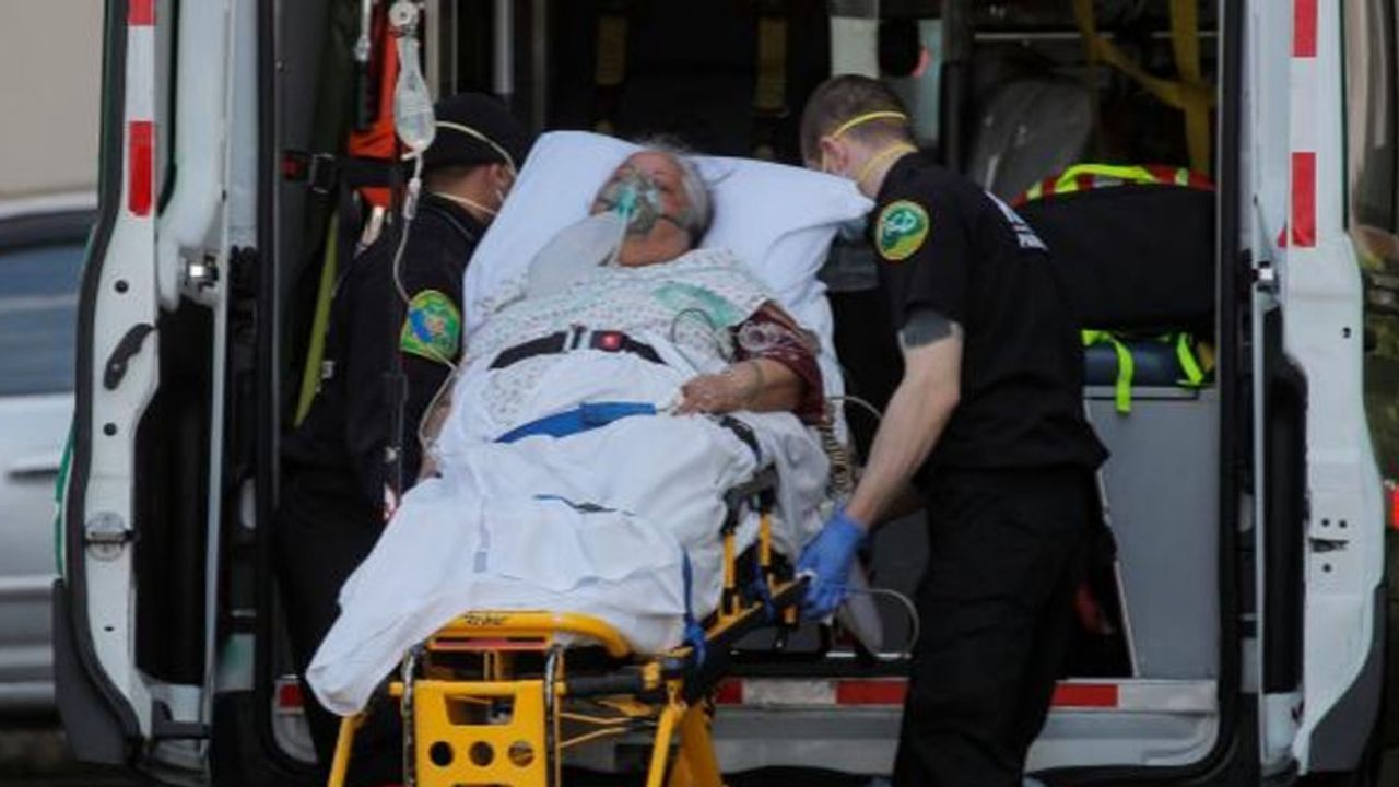 Gobernador de NY revela que el estado sobrepasó el pico de contagios por Covid-19