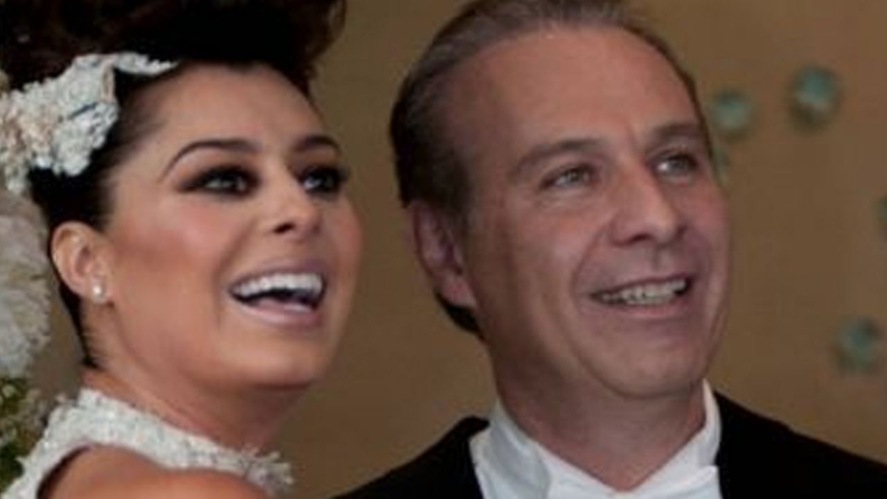 Yadhira Carrillo y Juan Collado así celebraron su aniversario tras las rejas