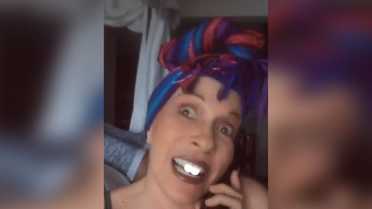 Yuri se vuelve la burla de Instagram y TikTok por su pésima “pronunsieichon” de Inglés
