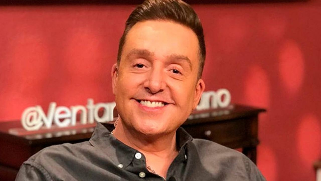 “Tu patroncito”: Atacan a Bisogno por promocionar al hijo de Pati Chapoy