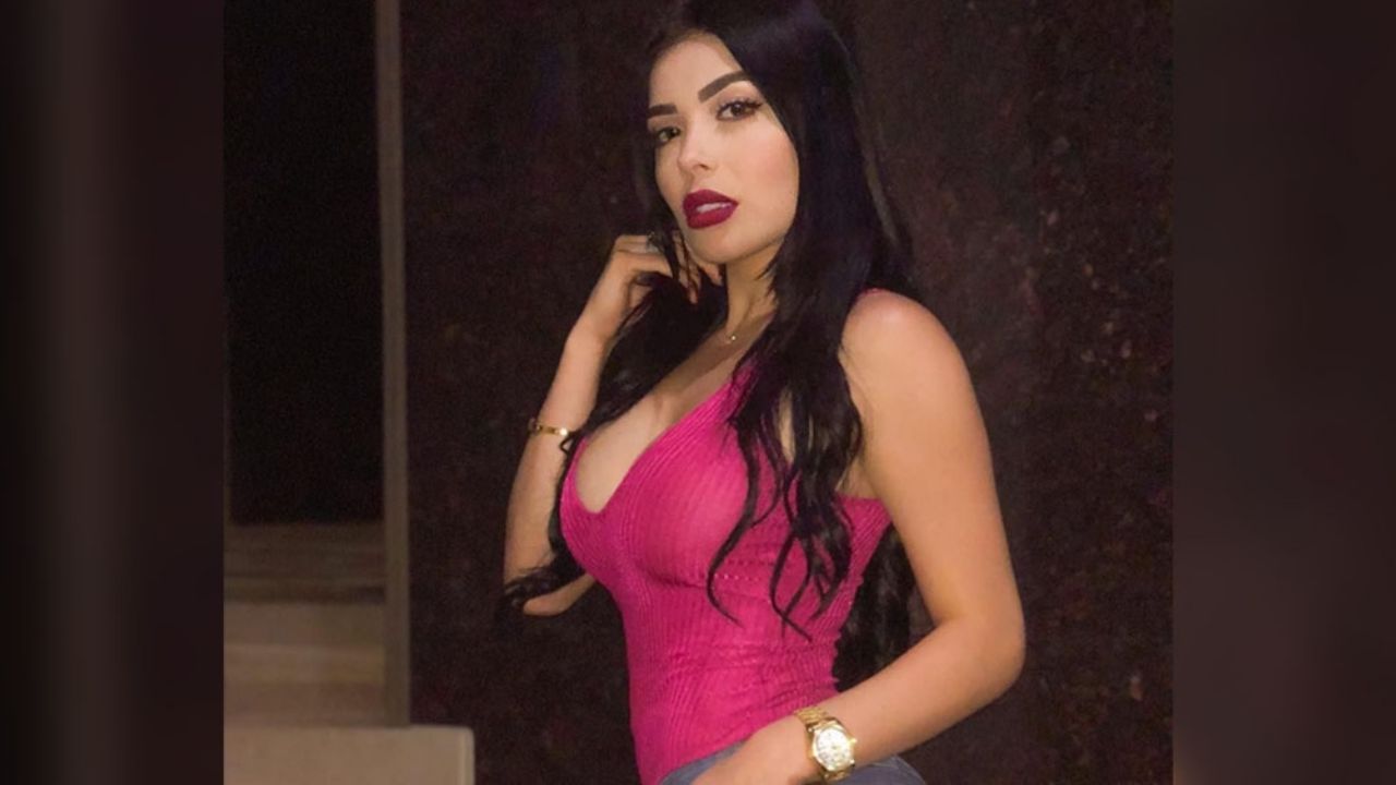 Tracy Sáenz domina Instagram al mostrar su delineada figura con infartante foto