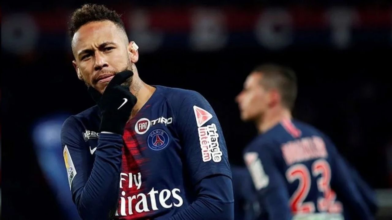 Neymar estaría dispuesto a rebajar su sueldo a la mitad para regresar al Barcelona