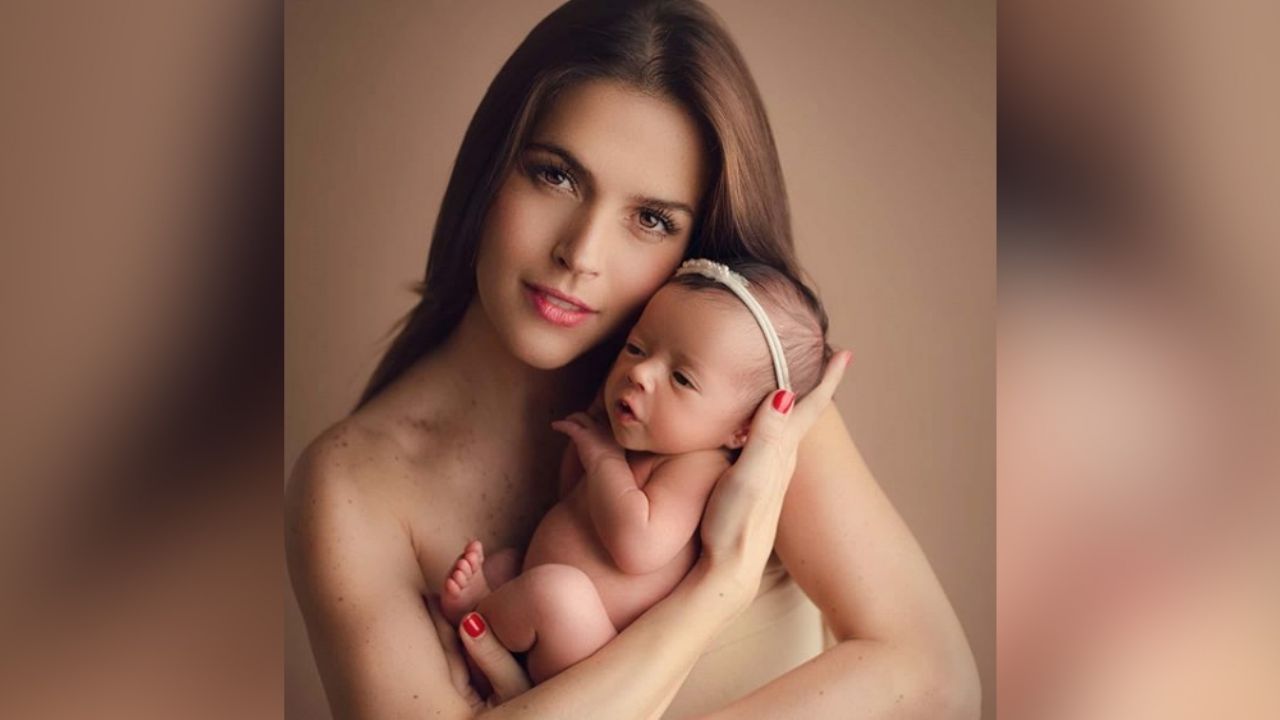 Claudia Álvarez conquista al lado de su “gemela” al tomar el sol: “Bellas”