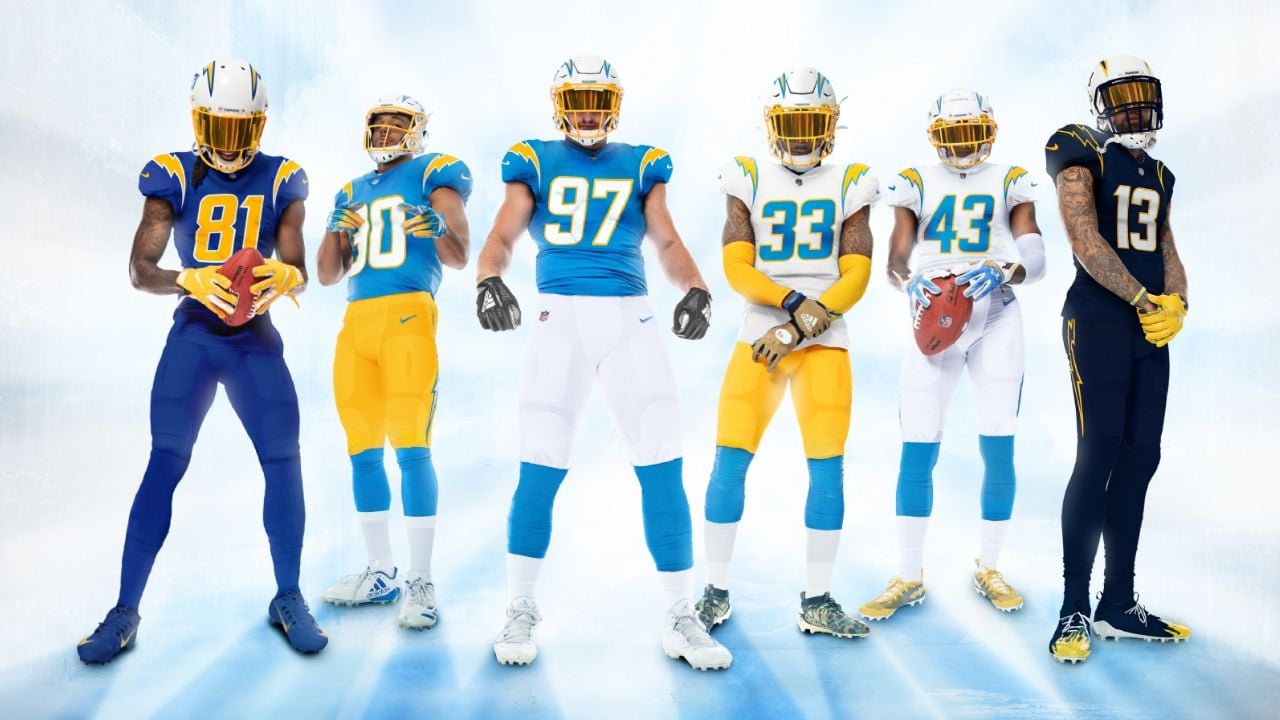 Los Chargers presentan sus nuevos uniformes de cara a la temporada 2020
