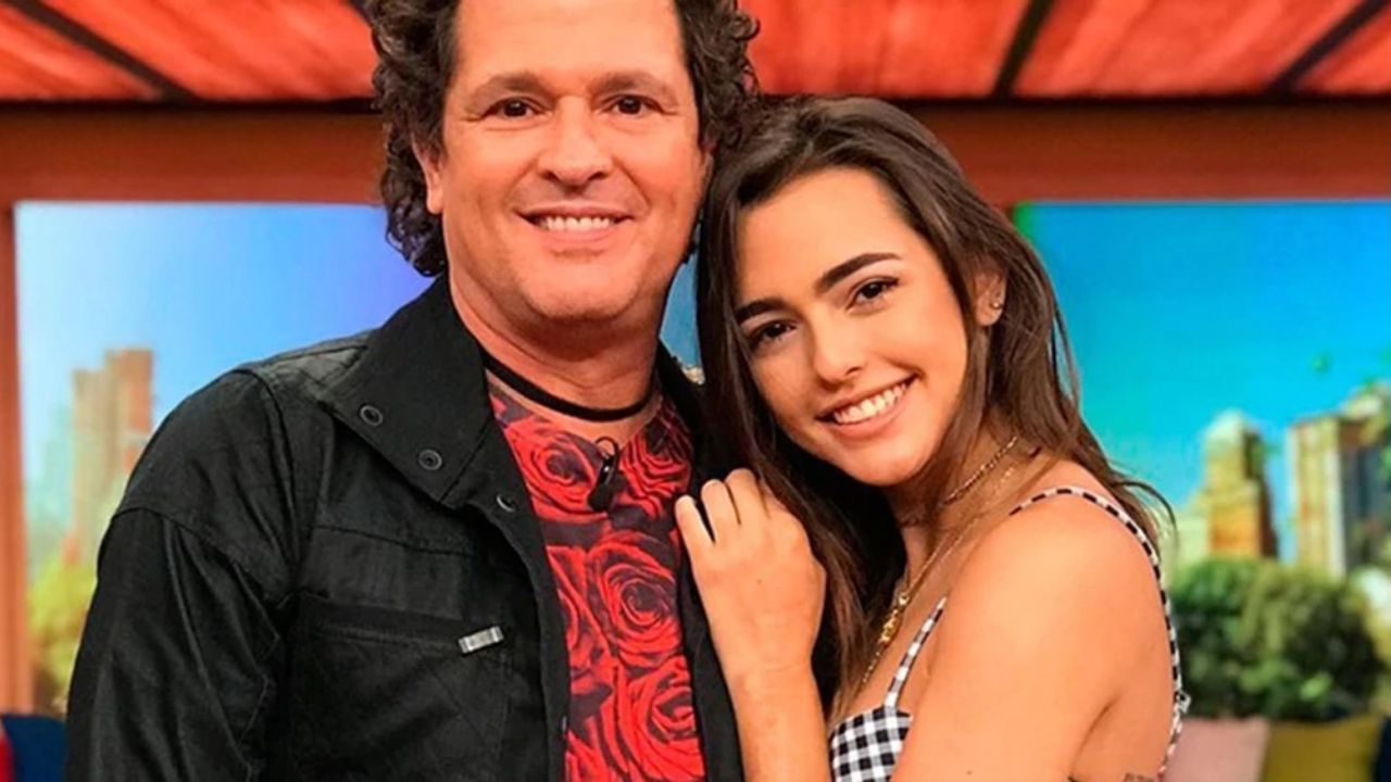 ¿Se molestó? Carlos Vives reacciona a foto de su hija al desnudo desde el desierto