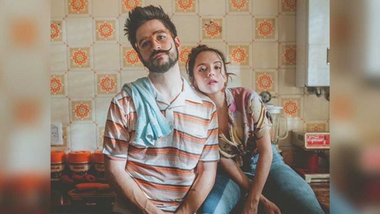 Evaluna engaña a Camilo y lo deja en puros calzones tras bajarle el short