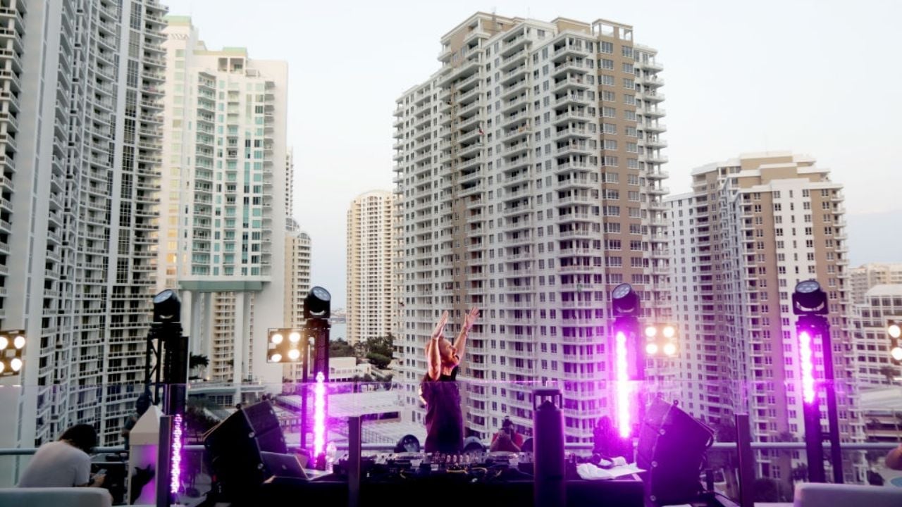 David Guetta se suma a la lucha contra el Covid-19 con espectacular concierto