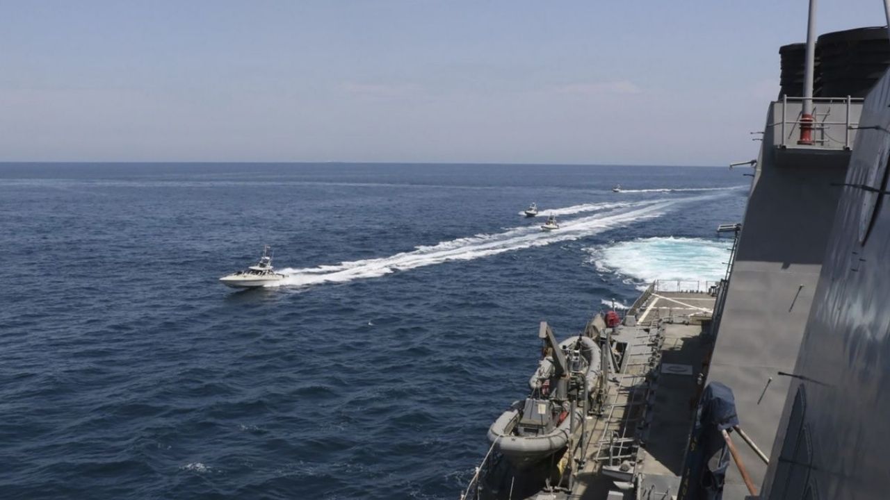 Irán responde a las amenazas de EU y apunta a una guerra marítima en el golfo Pérsico