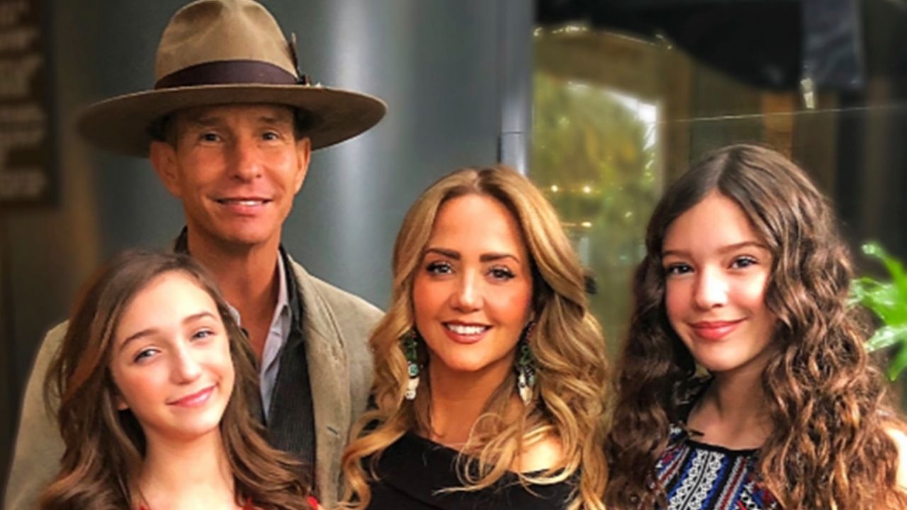 ¡La pandemia no los detuvo! Legarreta presume en ‘Hoy’ los XV años de su hija