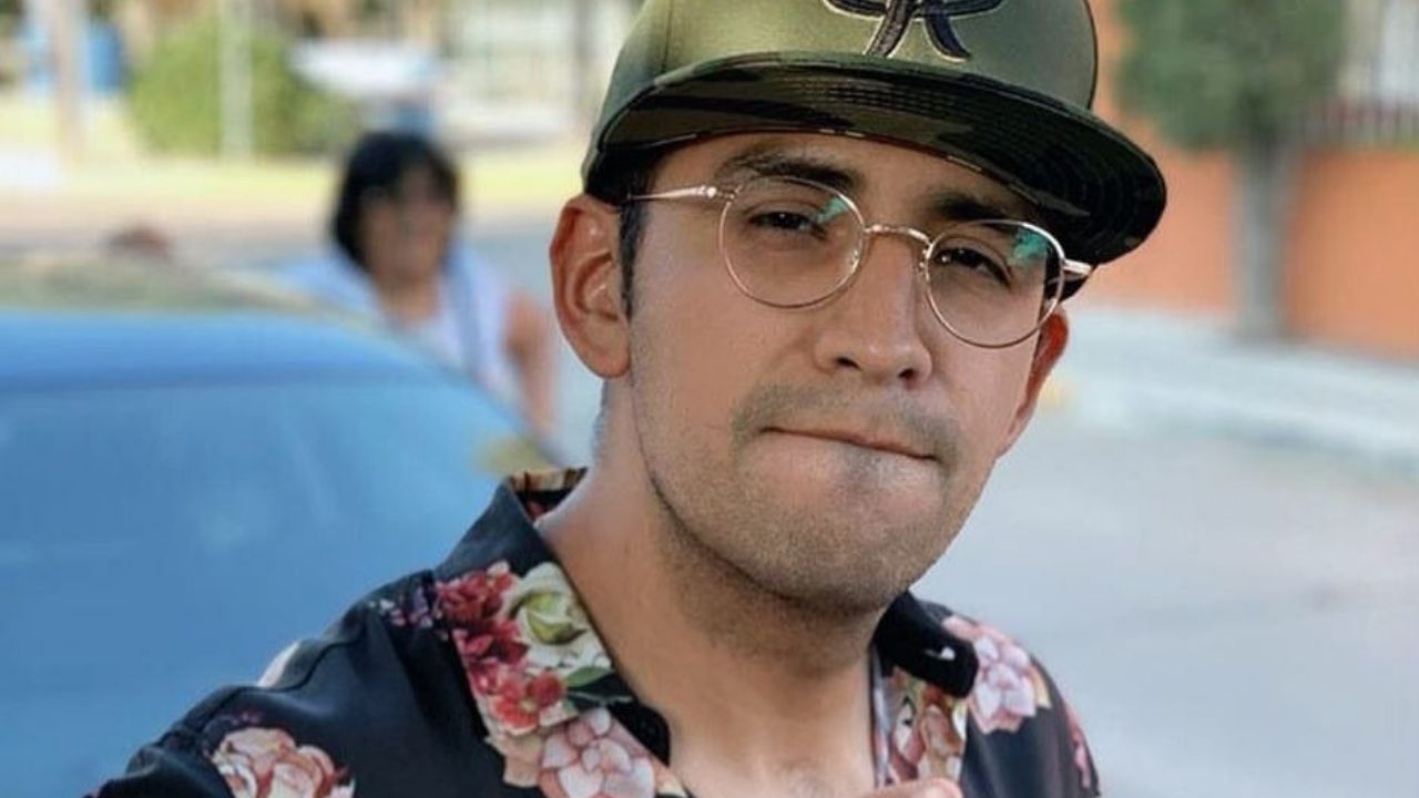 ¡Lo cachan en la movida! Conductor de VLA hace de las suyas: “Qué travieso”