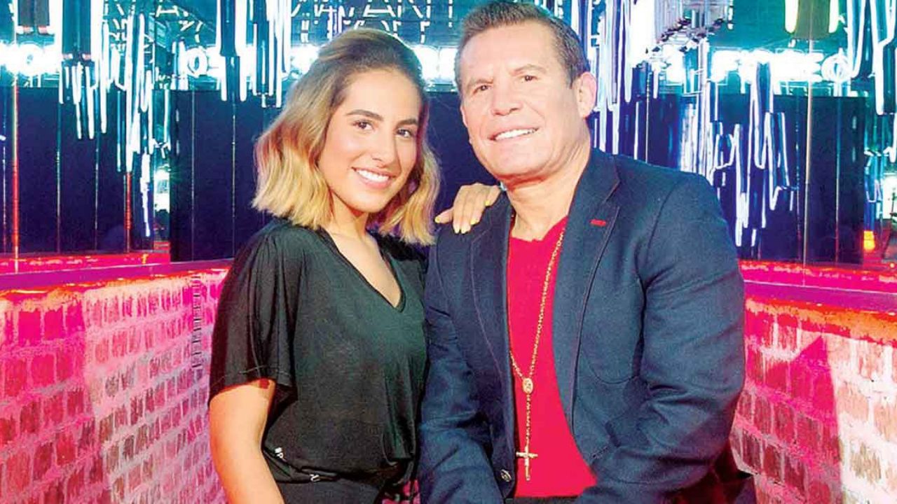 Nicole Chávez le roba la atención al ‘César del Boxeo’ con divertido video familiar
