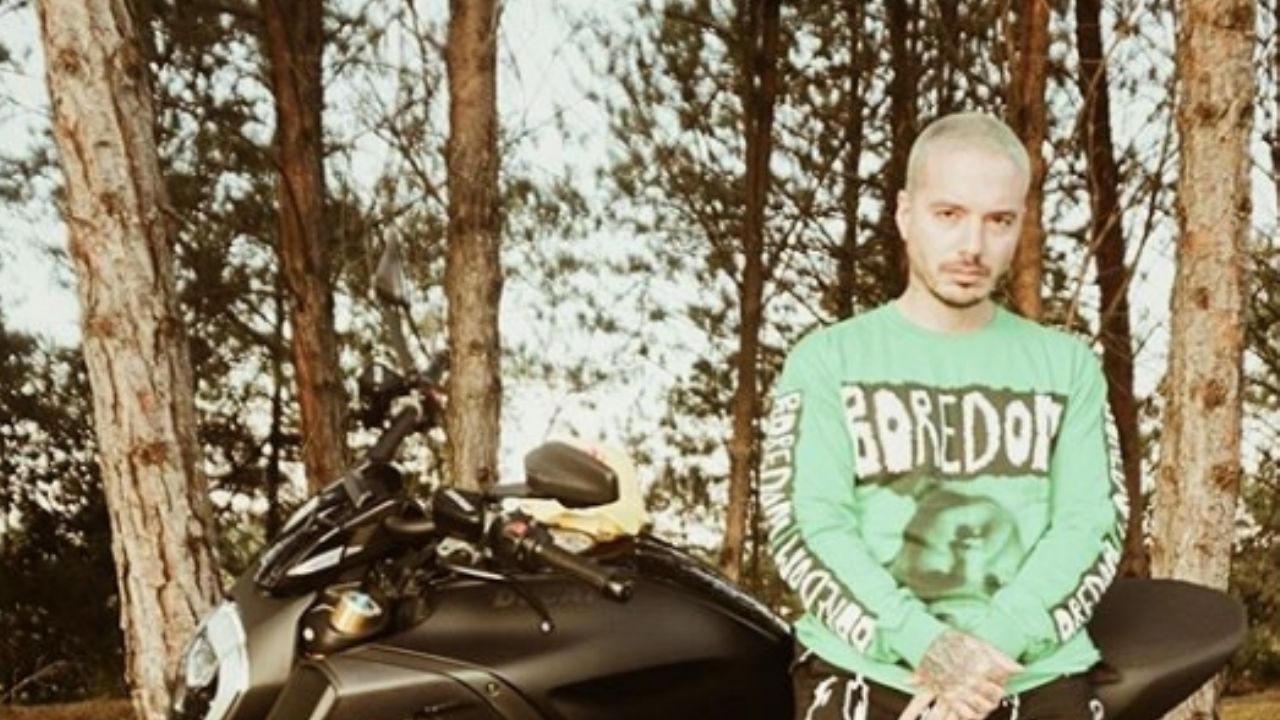 ¡Increíble! J Balvin ‘explota’ contra sus seguidores al estar harto de que lo llamen: “Ching… mucho”