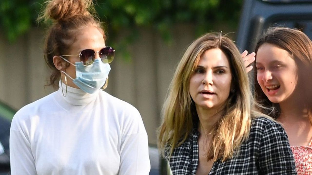 Jennifer Lopez se pondría celosa de la ex de Alex Rodríguez durante fiesta