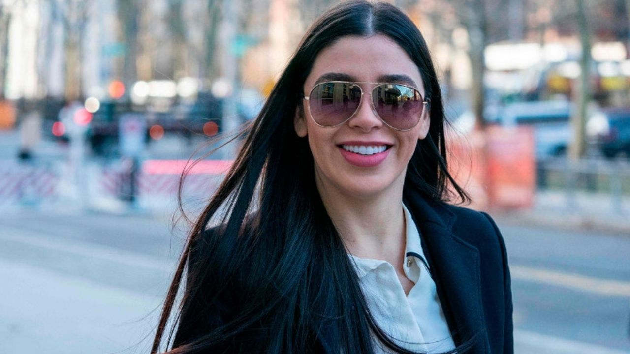 ¡Lo que es tener billete! Emma Coronel presume lujoso helicóptero ¿es suyo?