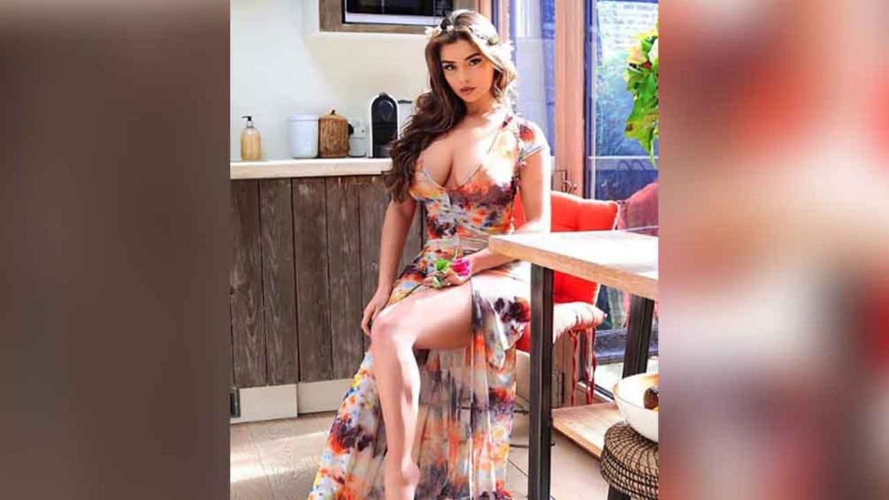 Demi Rose calienta Instagram al exhibirse en sexy lencería transparente