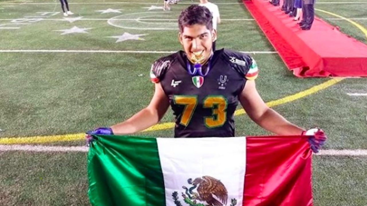 El mexicano Isaac Alarcón jugará la siguiente temporada en la NFL