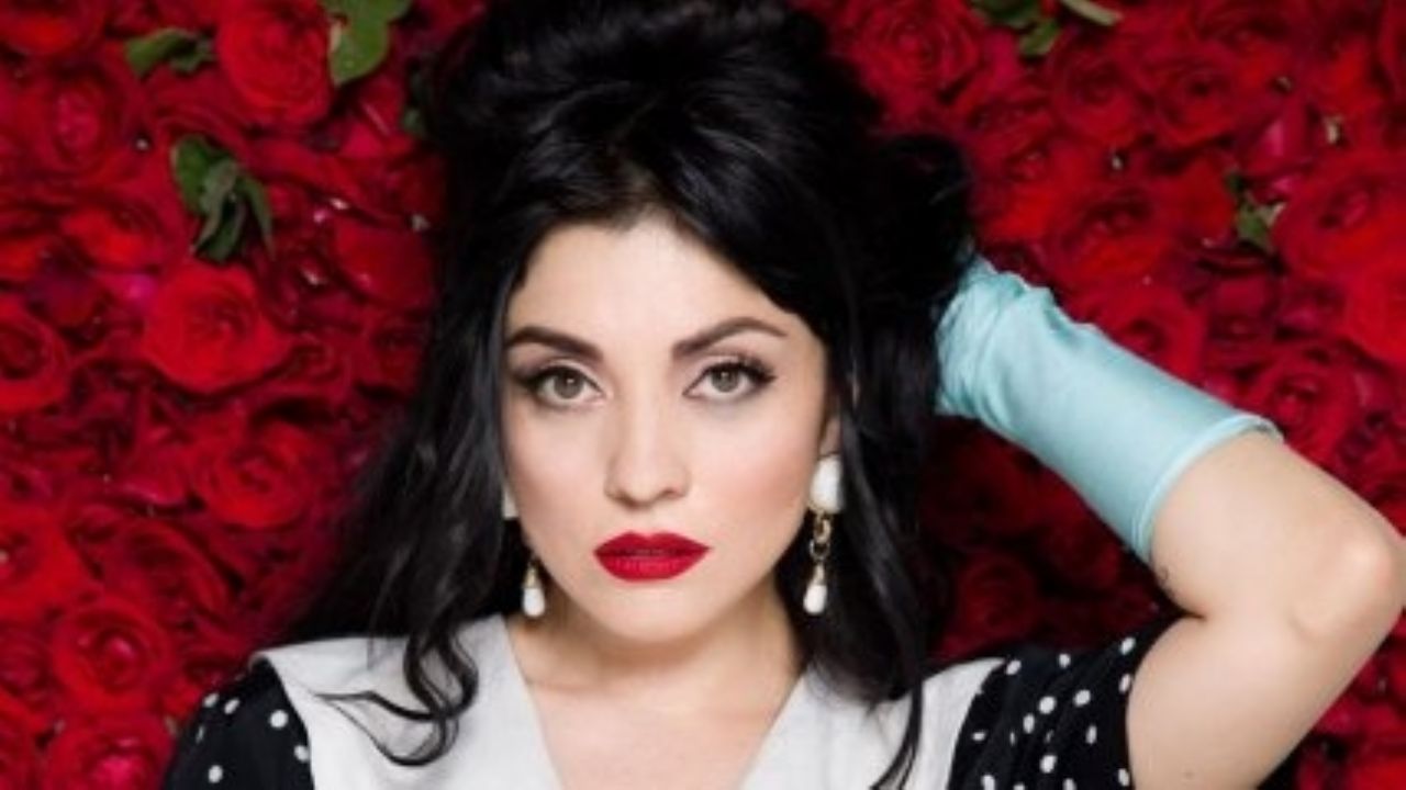 ¡Qué mexicanita! Mon Laferte sorprende a fans con deslumbrante foto