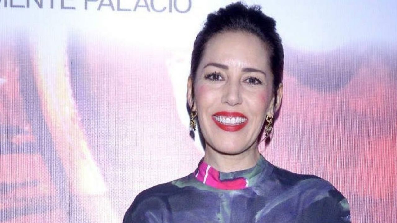 Stephanie Salas le hace competencia a Anahí y saca su receta de enfrijoladas