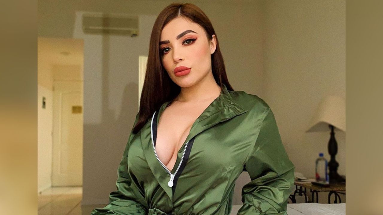 FOTOS: Tracy Sáenz impacta a sus fans con infartante short cachetero